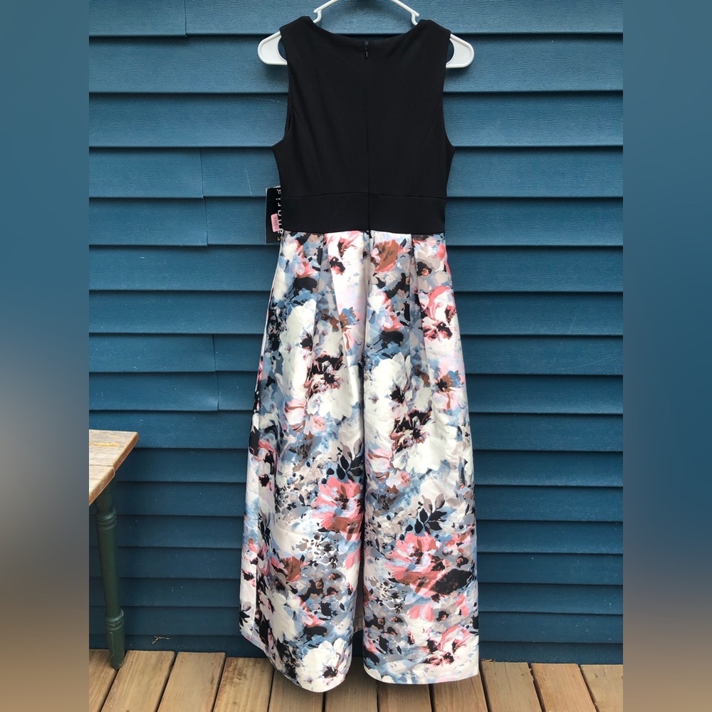Signature by Sangria Black and Floral Maxi Dress